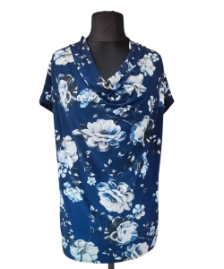 Bluzka z lejącym dekoltem typu woda biało-niebieskie kwiaty